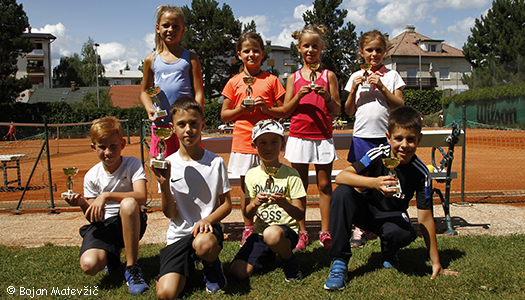 Zmagovalci mini tenisa dečki in deklice Kranj 2017