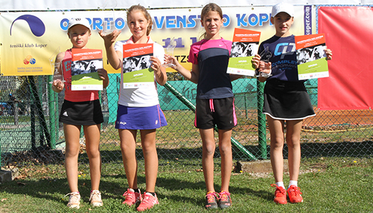 Midi tenis deklice Koper 2017_525 Midi tenis deklice Koper 2017_525