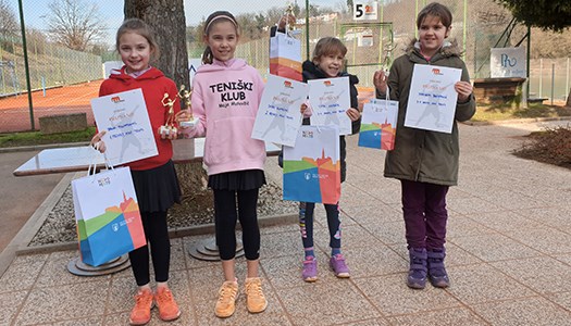 Mini tenis deklice Novo mesto 2019_525 Mini tenis deklice Novo mesto 2019_525